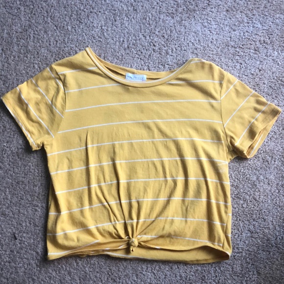 Full Tilt Tops - Tilly’s Yellow Striped T-Shirt